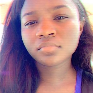 Meet your Posher, Walnika